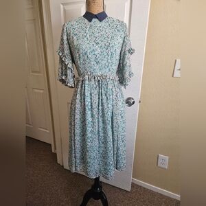 Lost Ink Ruffle Sleeve Floral Dress